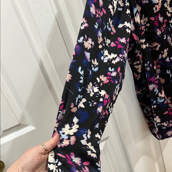 Lane Bryant Women's Floral Top - Black and Pink size 18 - Picture 6 of 8